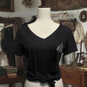 100% cotton Salem tearoom T-shirt